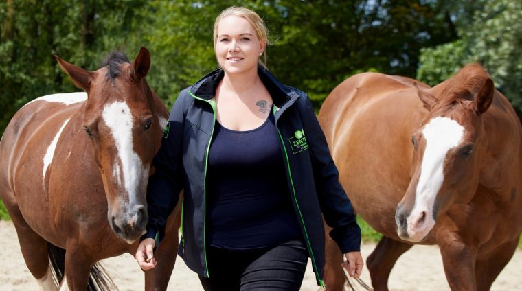 2024-07-Insa-Svenja-756-Maren-Kindler-Photography-scaled1-Kopie